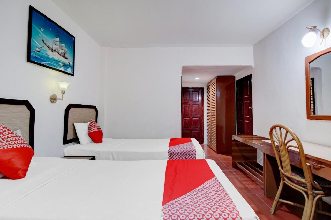 Oyo 90697 Hotel Wisata Dumai Exterior photo